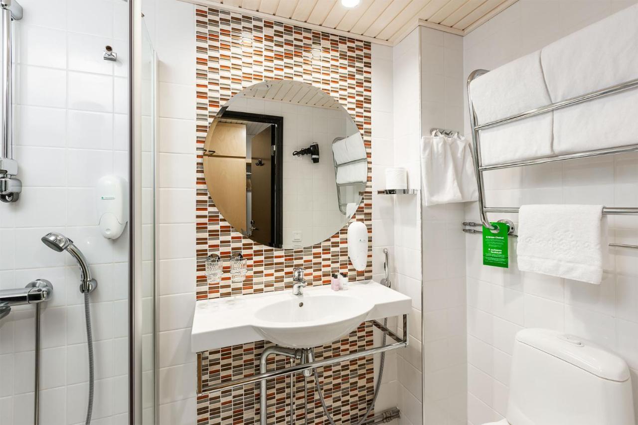 Standard Twin Room with Spa Access,1008603217:JPEG