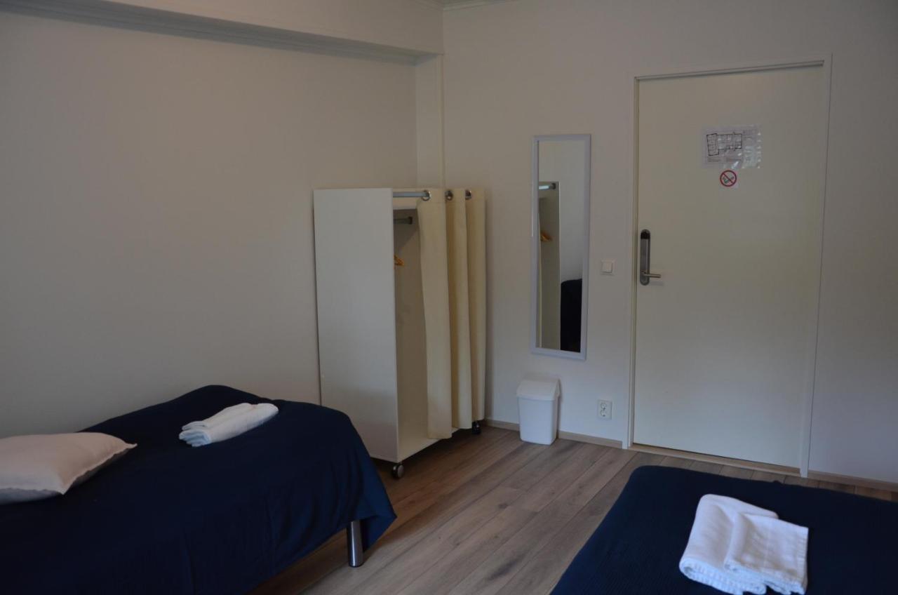 Zweibettzimmer mit Gemeinschaftsbad