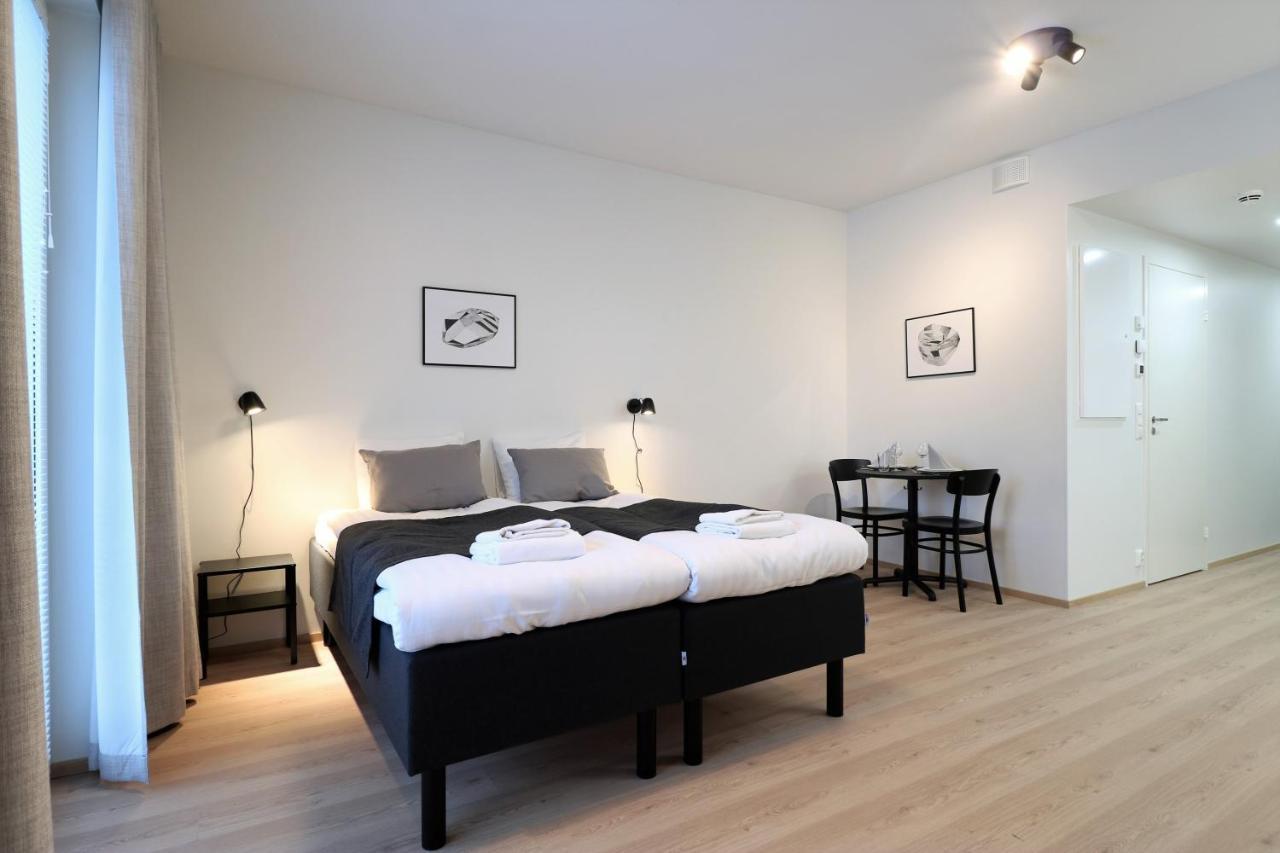 Studio Apartment,1047014065:JPEG