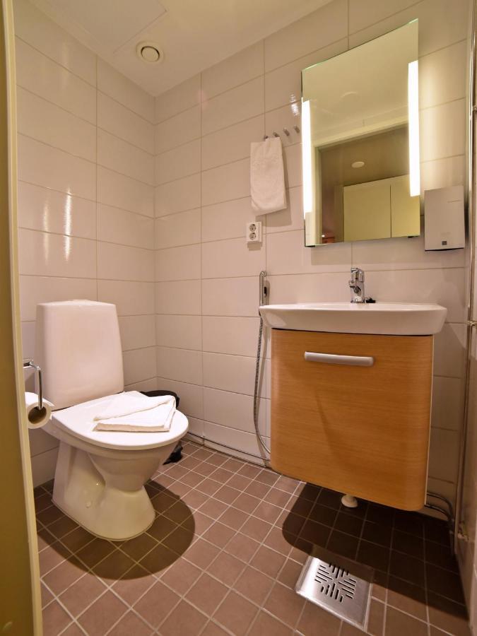 Two-Bedroom Apartment (5 Adults),1084793170:JPEG