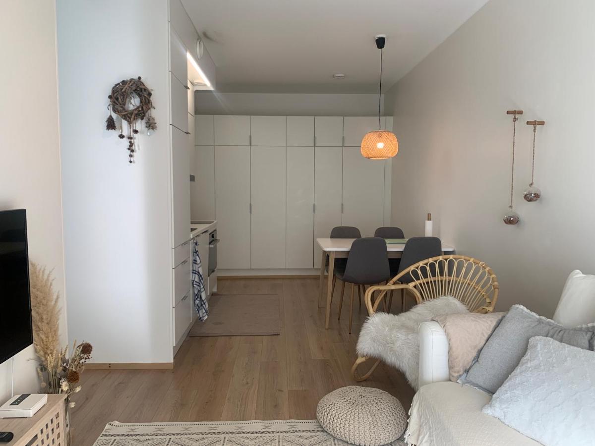 One-Bedroom Apartment,1236169978:JPEG