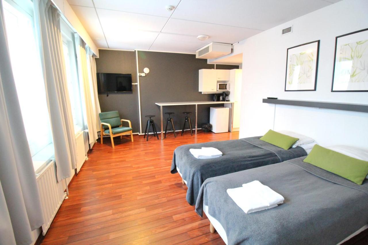 Standard Quadruple Room,750301700:JPEG