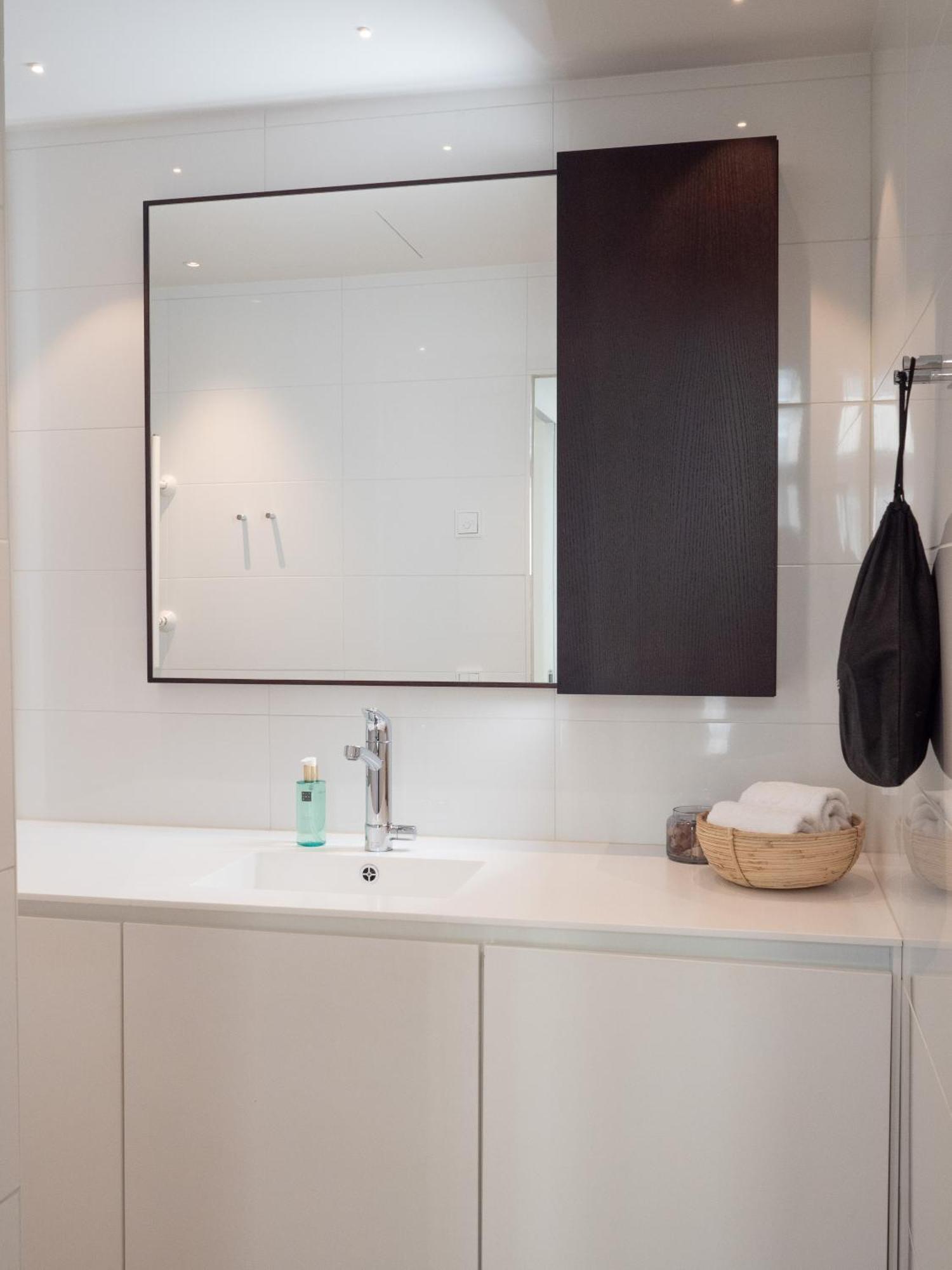 Compact Studio Kitchen