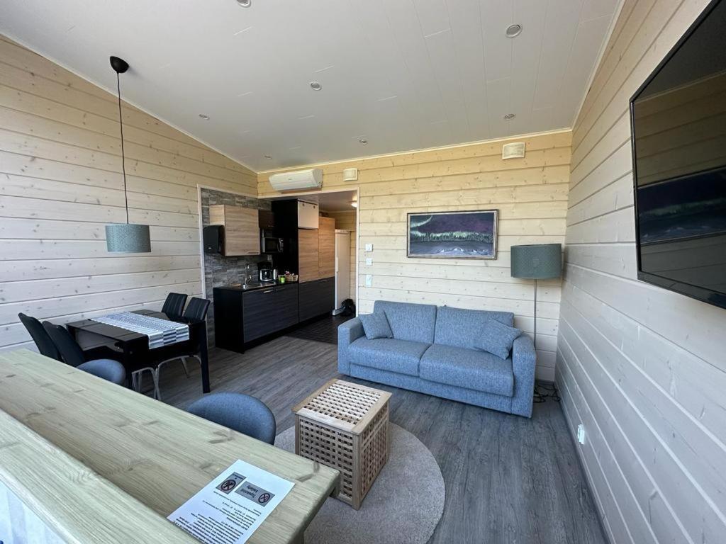 Skyview Suite,1545270181:JPEG