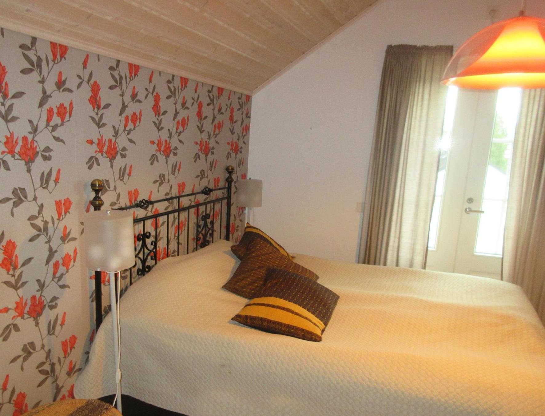 Deluxe Double Room Balcony,1548336523:JPEG