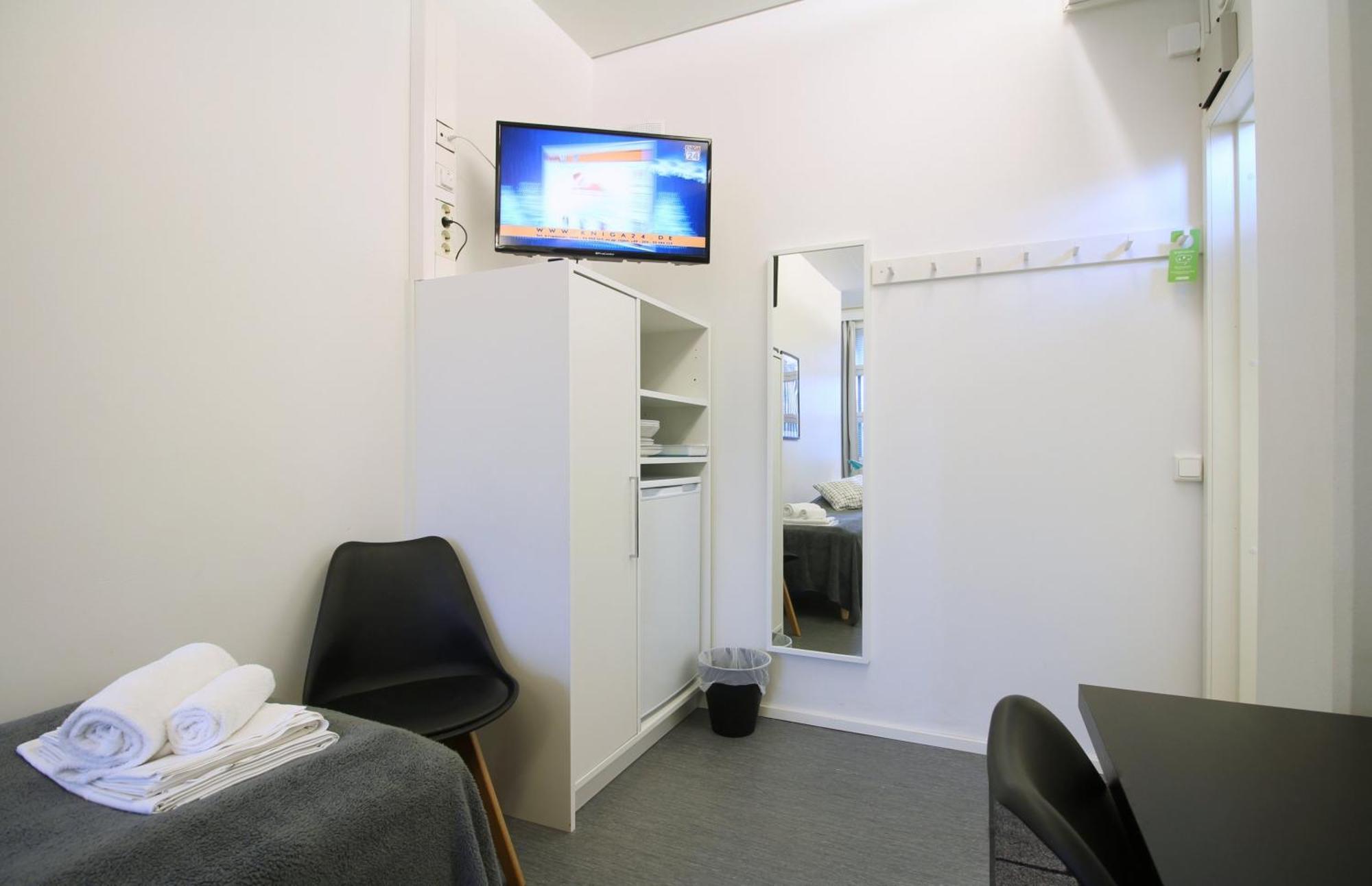 Basic Triple Room with Shared Bathroom,1580222198:JPEG