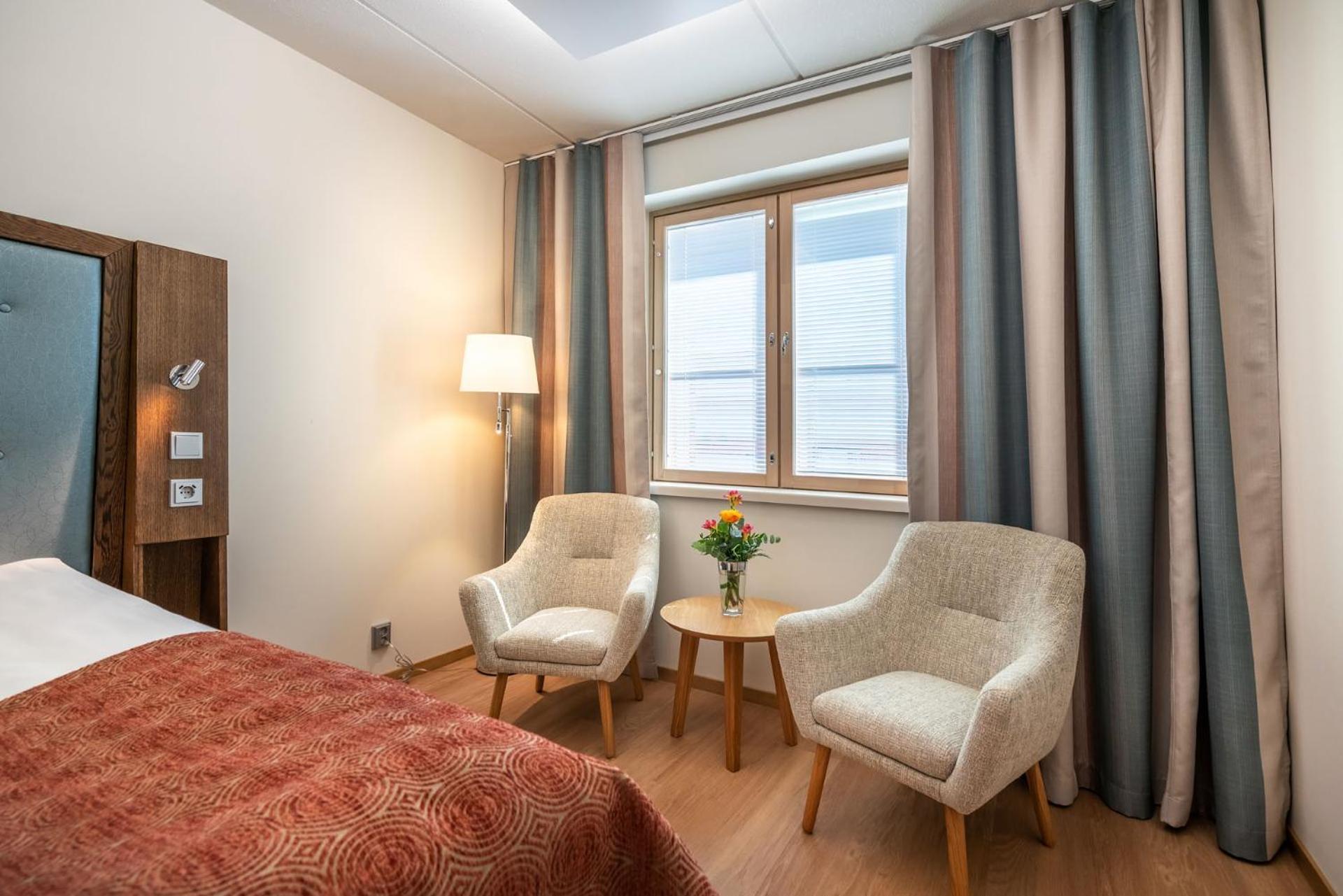 Single Room,1662975454:JPEG
