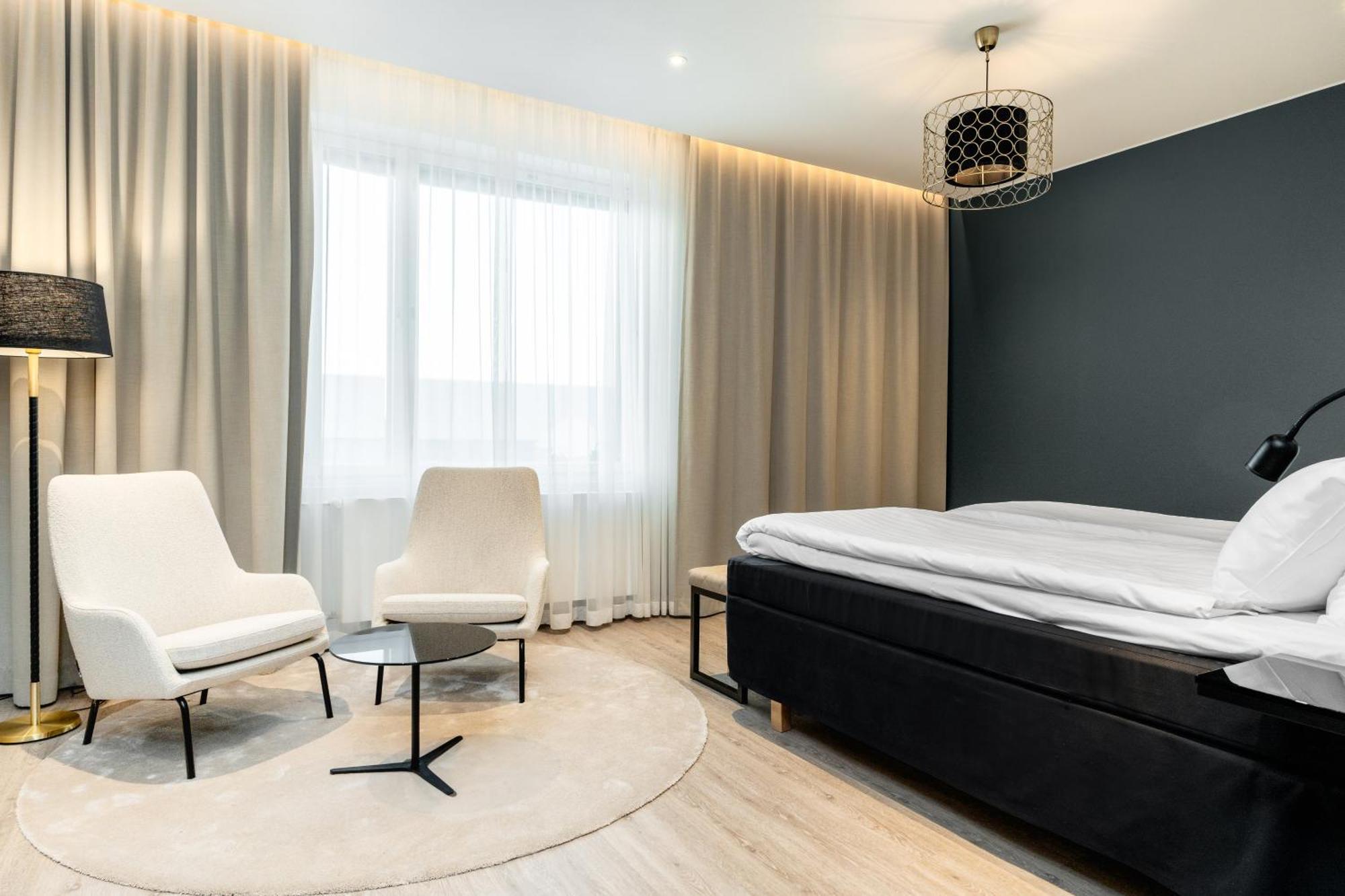 Superior Twin Room,1681817961:JPEG