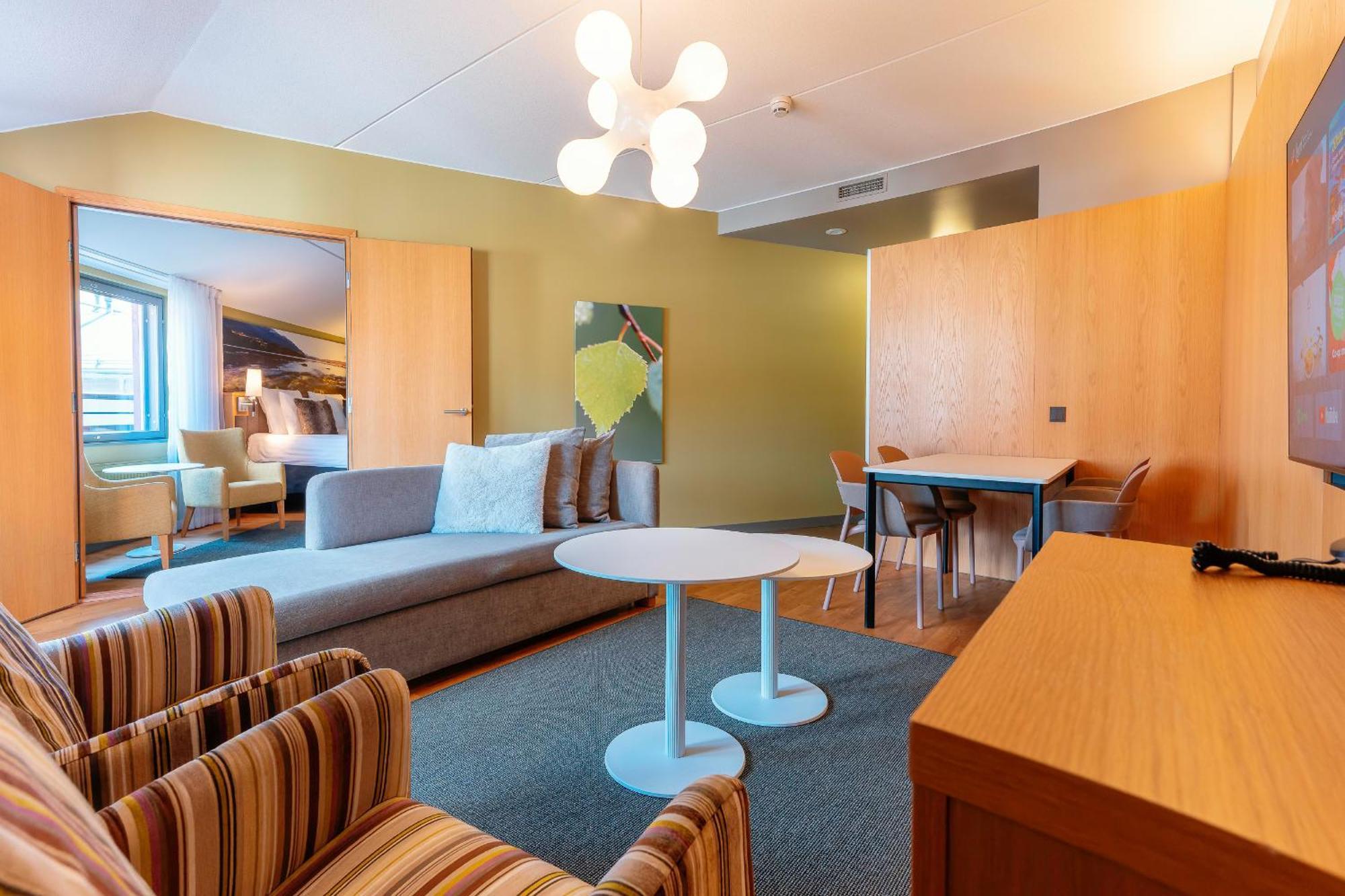 Suite with Sauna,1695747795:JPEG