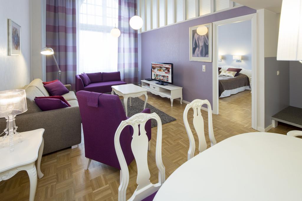 Two-Bedroom Apartment,464092290:JPEG