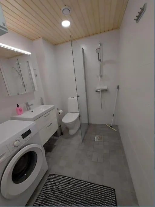 Kotimaailma - Tyylikaes Kaksio Modernilla Keittioellae-1