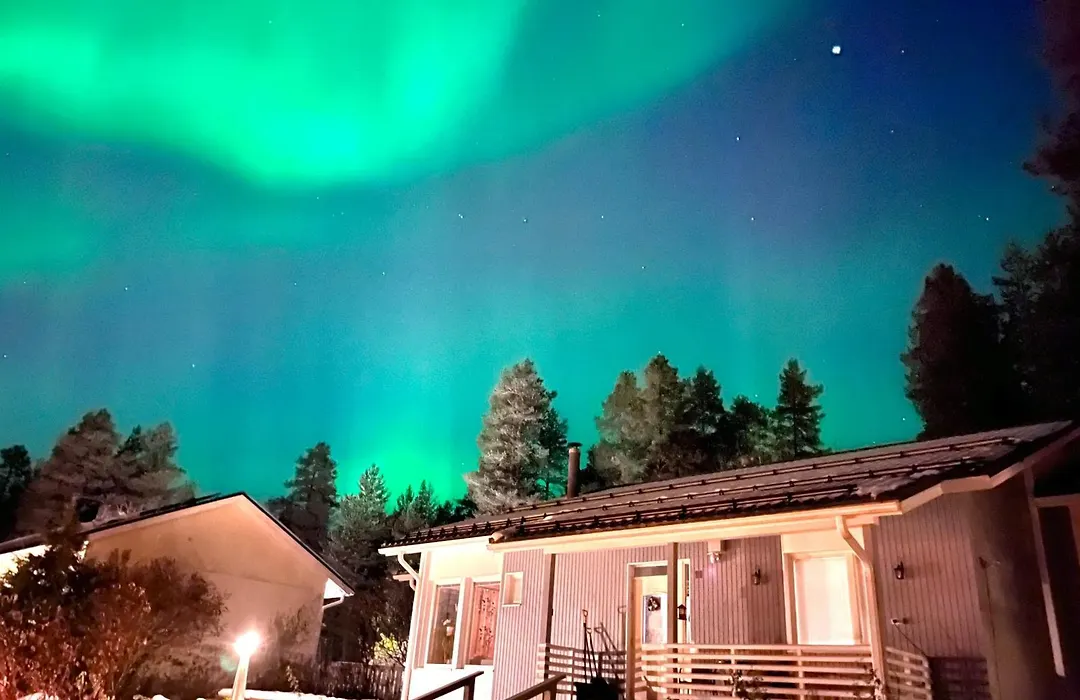 4 bedrooms! Hillside Villa close to Santa Claus Village-1