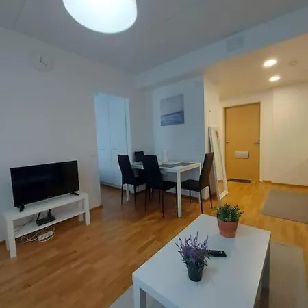 Kotimaailma - Tyylikaes Kaksio Modernilla Keittioellae-3