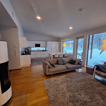 Villa Arctic Light-3