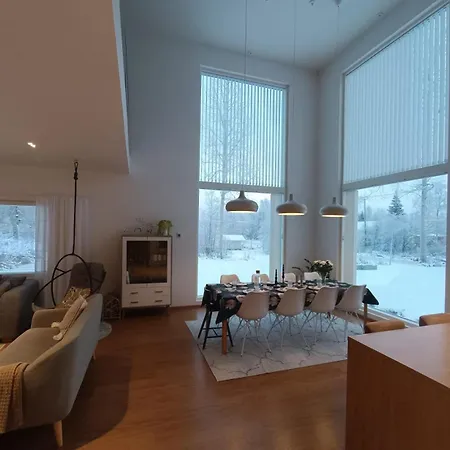 North Aurora Villa - Near The Santa Claus-2