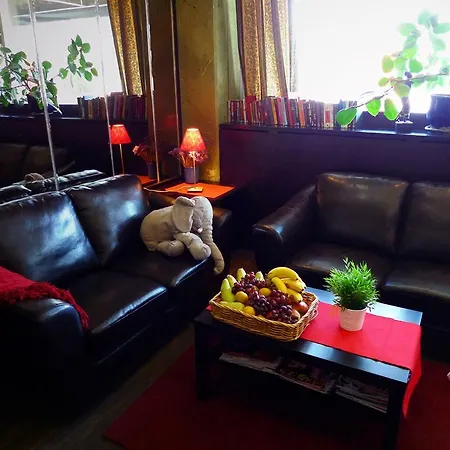 Hotel Avion-2