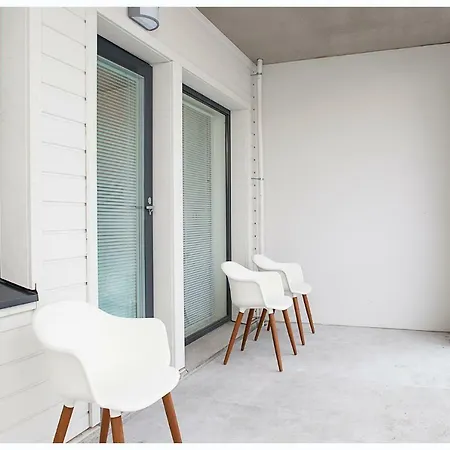 Crystal Suites 1-2