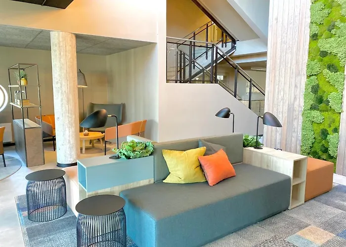 Helsinki Hotels near Vantaa Airport (HEL)