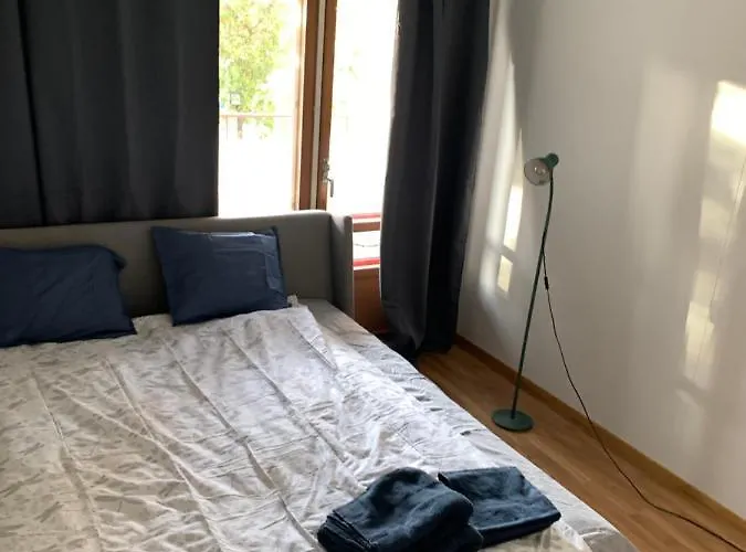 Spacious Family Apt By Helsinki Metro, Beach, Shopping Centre, Golf, Parks