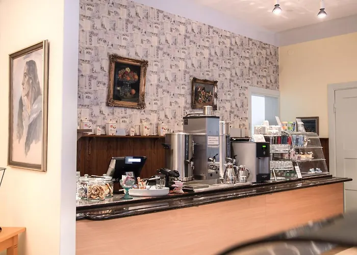 Hotelli Tiiliriihi Esbo