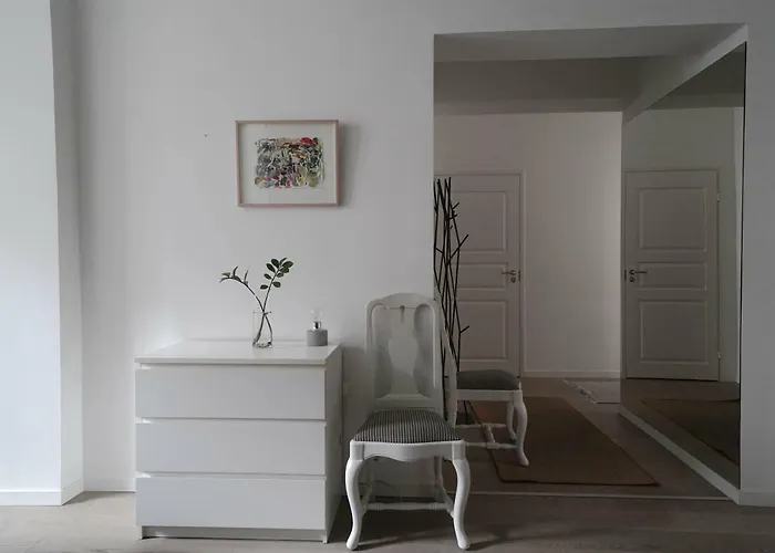 Loennrotinkatu City Center Apartment Helsinki